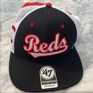 Cincinnati Reds hat new $40 and selling for $20.